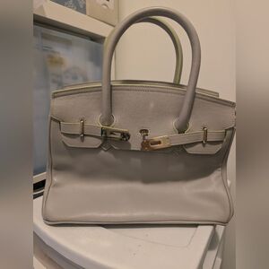 Leather handbag (style looks like Hermes)